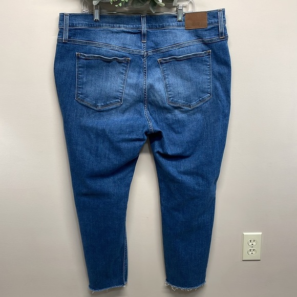 J. Crew Mercantile Skinny Jeans Raw Hem Style D401813 Size 35 - Picture 4 of 15